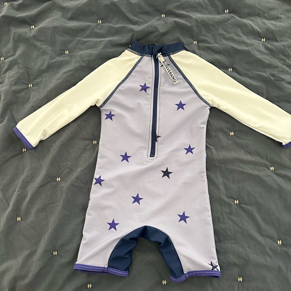 Long sleeve rash guard